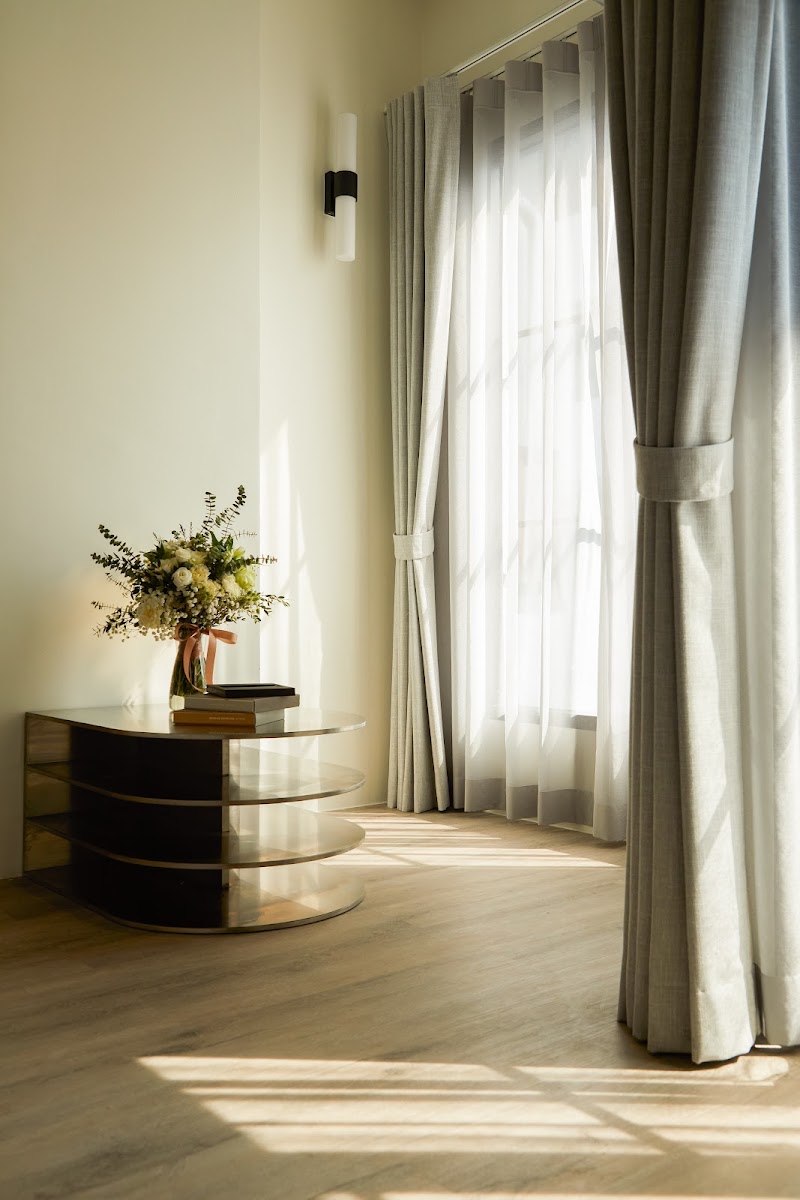 Hotel Sapin Bangkok - Hotel Sapin Bangkok 6 Soi Charat Mueang, Khwaeng Rong Muang, Pathum Wan, Krung Thep Maha Nakhon 10330, Thailand
