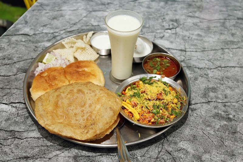 Kolhapur Misal Pithla Bhakari - Kolhapur Misal Pithla Bhakari Shop no 10,11&12, Narhe Rd, opp. star market, near vedant hotel, Ambegaon, Pune, Maharashtra 411046, India
