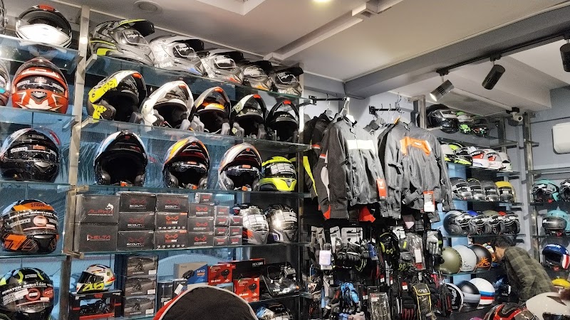 Riding Gears Helmets - Riding Gears Helmets Door No. 30, Sarjapur Main Rd, next to Royal Enfield Showroom, Ibbaluru, Bellandur, Bengaluru, Karnataka 560102, India