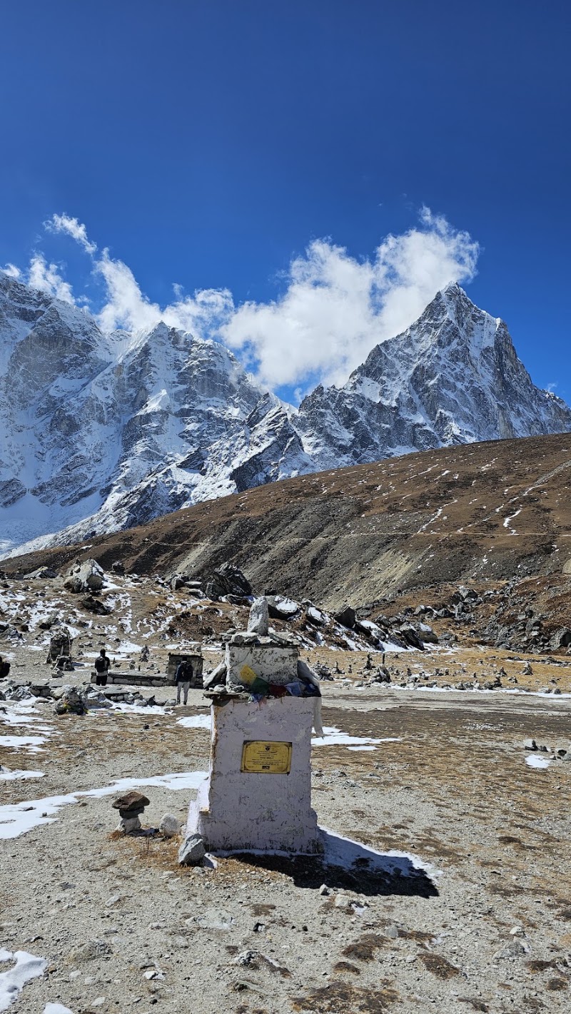 Everest Memorial, Chukpi Lhara