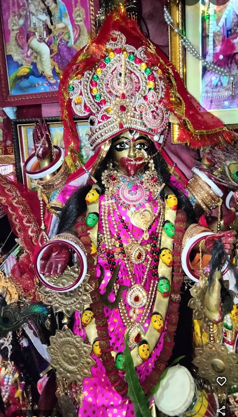 Shri Mata Sheetla Devi Mandir (Gurugram, Haryana) - Shri Mata Sheetla Devi Mandir (Gurugram, Haryana) Sheetla Mata Rd, Masani Village, Sector 6, Gurugram, Haryana 122001, India