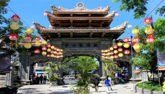 Long Son Pagoda - Long Son Pagoda 22 Đ. 23 Tháng 10, Tây Nha Trang, Khánh Hòa 650000, Vietnam
