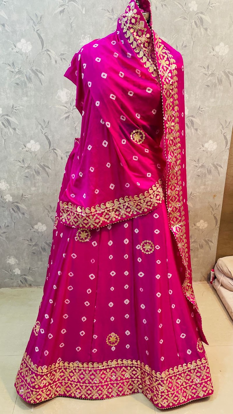 Jaipuri sarees - Jaipuri sarees Shop no 223 mamiyon ka darwaja, Shop no 43, ke samne vali building, Haldion Ka Rasta, Johri Bazar, Ramganj Bazar, Jaipur, Jaipur Nagar Nigam Area, Rajasthan 302003, India