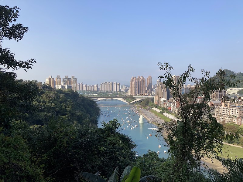 Xindian Old Ferry Trail