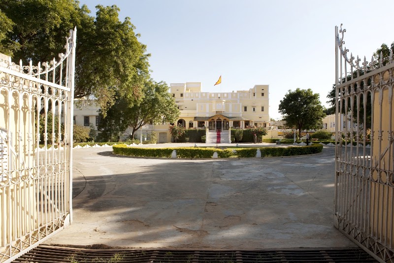 Roop Niwas Kothi - Roop Niwas Kothi, Kothi Rd, Shekhawati, Nawalgarh, Hanuman Ji Ki Dhani, Rajasthan 333042, India