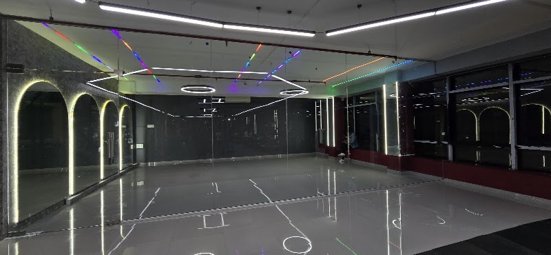 Taurus Fitness Gym / MMA & KICKBOXING - Taurus Fitness Gym / MMA & KICKBOXING Meera Crystals, 2nd Floor, M/s Saraswati Ventures, 13P, 14P, 15P, 16P, NIBM Rd, next to Hills & Dales, Annex, Undri, Pune, Maharashtra 411060, India