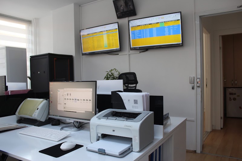 AGL Gümrük Müşavirliği ve Lojistik - AGL Gümrük Müşavirliği ve Lojistik, zafer mahallesi, cem, Yenibosna Merkez, Gümüş Sk. apartmanı kat:3, 34197 Bahçelievler/İstanbul, Türkiye