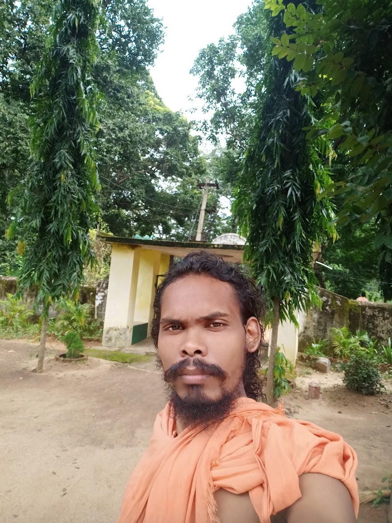 Sadhu sant bhavan ,(goppur) - Sadhu sant bhavan ,(goppur) XMVR+M4H, Kadamberi, Odisha 768042, India