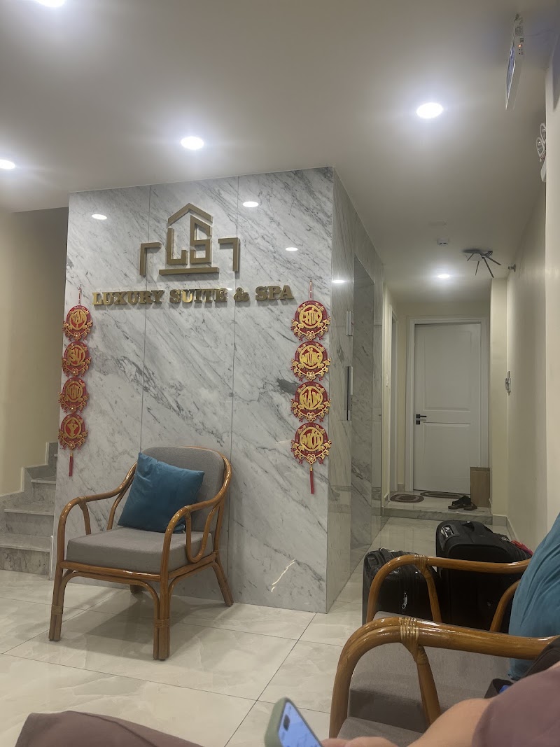 Luxury Suite Hotel & Spa - Luxury Suite Hotel & Spa 108 Lý Tự Trọng, P, Bến Thành, Hồ Chí Minh 70000, Vietnam