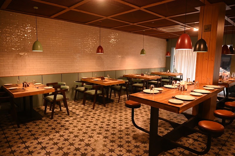 Shakti Heritage Inn - Shakti Heritage Inn Plot No.2, near Nidan Diagnostic, Bapuji Nagar, Bhubaneswar, Odisha 751009, India