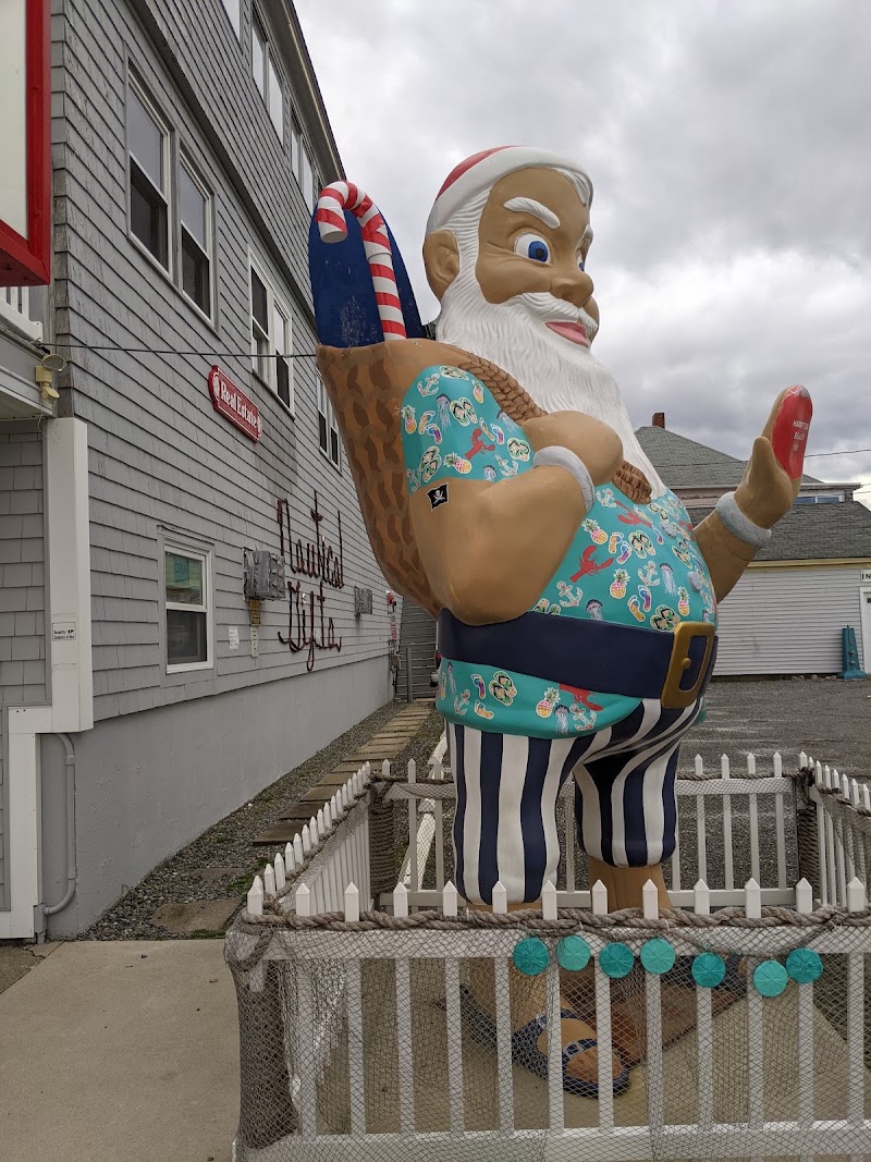 Sand And Santa - Sand And Santa 63 Ocean Blvd, Hampton, NH 03842, USA