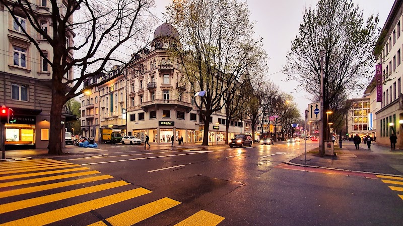 Hotel Central Luzern - Hotel Central Luzern, Morgartenstrasse 4, 6003 Luzern, Switzerland