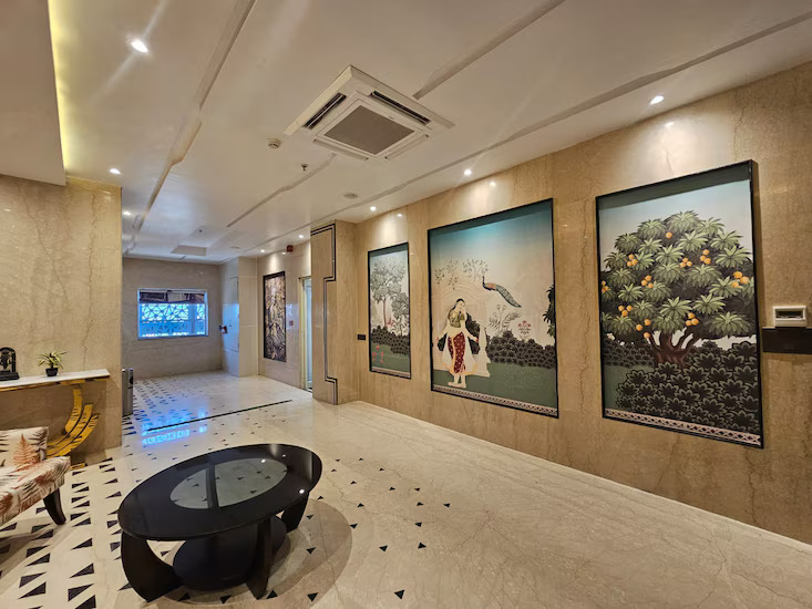 Hotel Elara - Hotel Elara 72Q9+MMH, Haridwar Bypass Rd, near Kargi Chowk, Kanhaiya Vihar, Kargi, Dehradun, Uttarakhand 248121, India