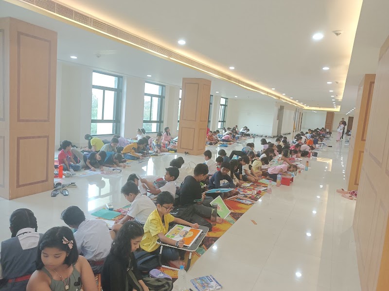 Sareeka Art Gallery & Academy - Sareeka Art Gallery & Academy, LIG-12, near Pooja Provision Store, Sector 4, DDU Nagar, Amanaka, Raipur, Chhattisgarh 492010, India