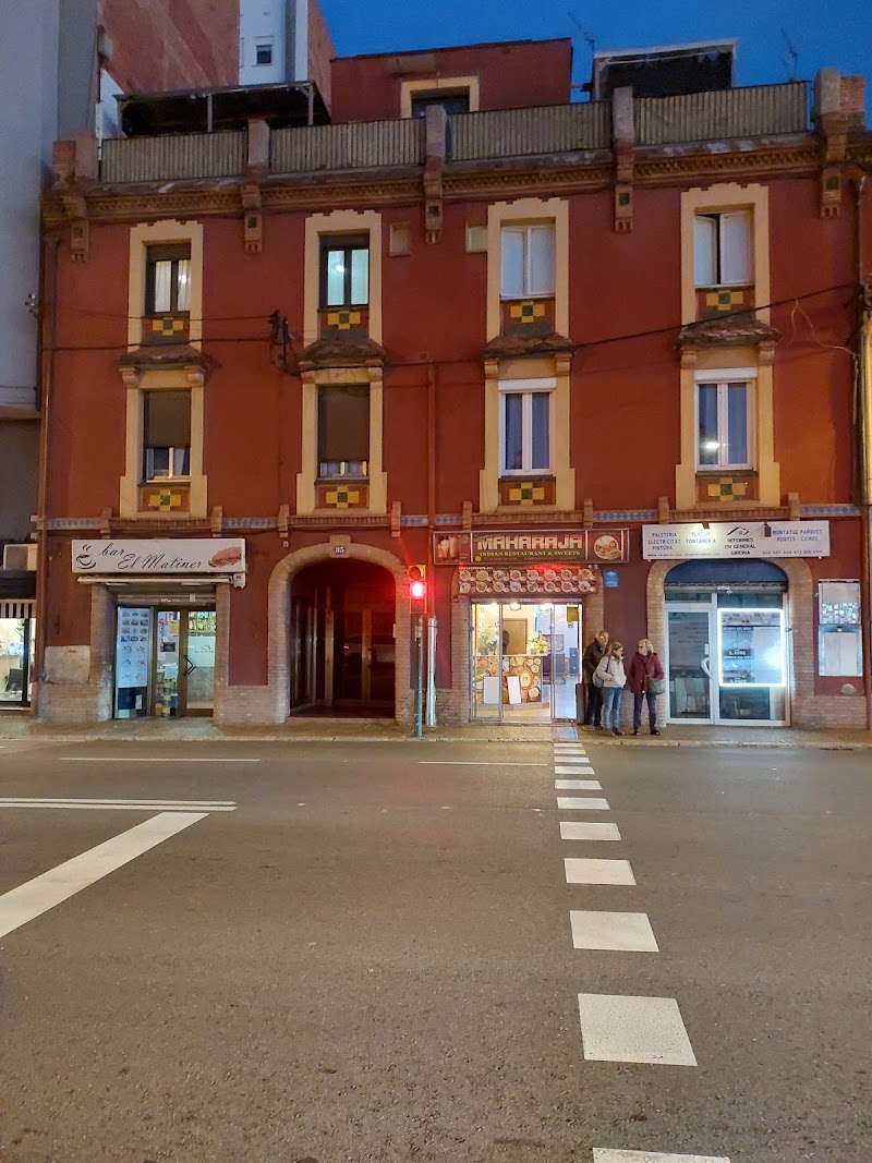 Maharaja Indian Restaurant - Maharaja Indian Restaurant Carrer Barcelona, 83, 17003 Girona, Spain
