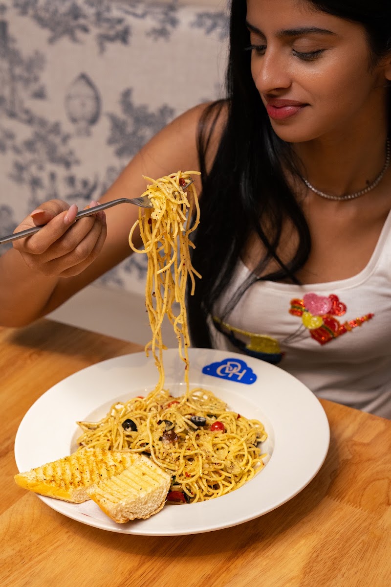 Cafe Delhi Heights - Cafe Delhi Heights Shop No. 119 to 123, FF, DLF, Cross Point, Sector 28, DLF Phase IV, Gurugram, Haryana 122009, India