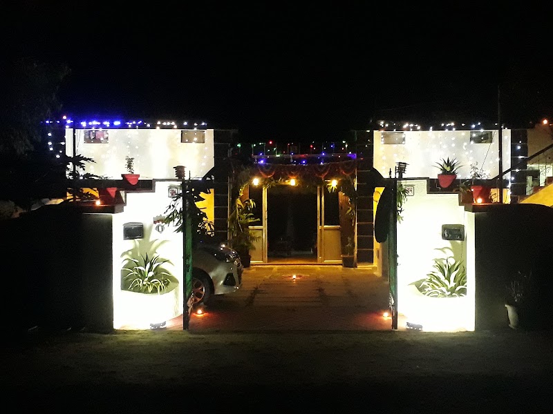Prince Bar & Restaurant - Prince Bar & Restaurant GE Road, opposite Ravelsingh Petrol Pump, Ganjpara, Durg, Bhilai, Chhattisgarh 491001, India