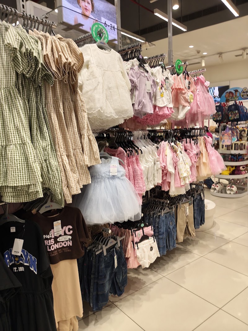 Max - Max 1st Floor, Ardee Mall, near Ardee City, Ardee City, Sector 52, Gurugram, Haryana 122003, India