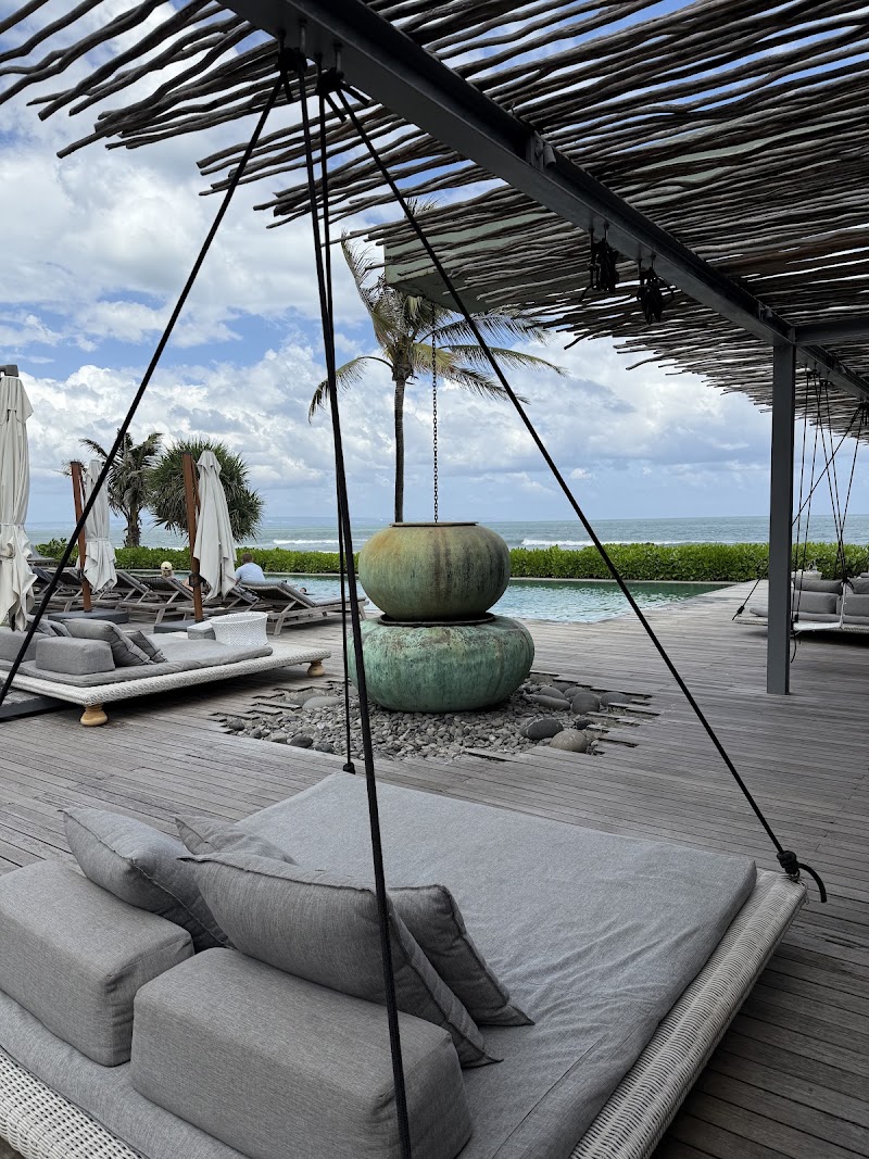 COMO Beach Club Canggu - COMO Beach Club Canggu Jl. Pantai Batu Mejan, Canggu, Kec. Kuta Utara, Kabupaten Badung, Bali 80361, Indonesia