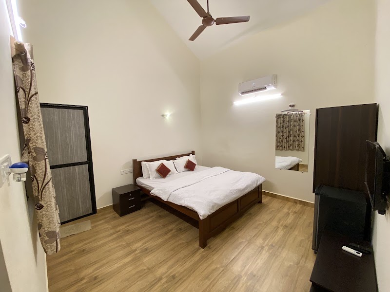 Blissful Edge Guest House - Blissful Edge Guest House Ozran Beach Rd, Vagator, Anjuna, Goa 403509, India