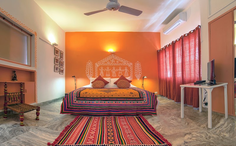 Haveli Hauz Khas - Haveli Hauz Khas G6W2+XG3, P5, Block P, Hauz Khas Enclave, Hauz Khas, New Delhi, Delhi 110016, India