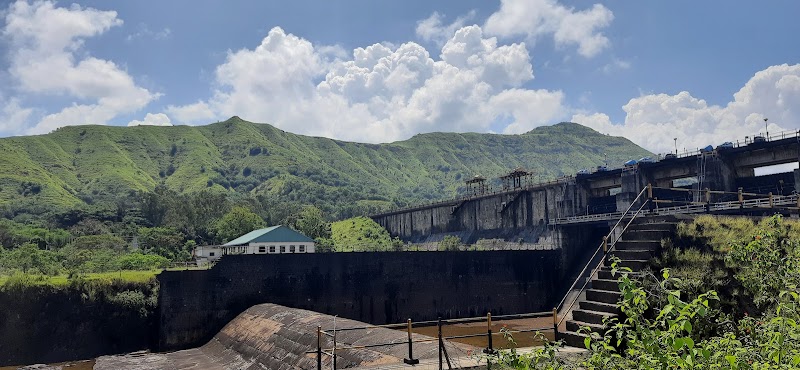 Dhom dam wall - Dhom dam wall, XRM9+572, Dhom, Maharashtra 412803, India
