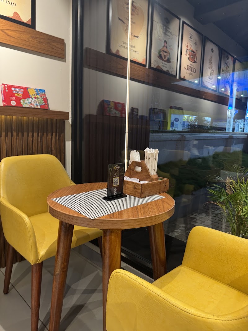 BeCafé - BeCafé Flat no 209, M4QR+688 Anandaa heights, Gallavanipalem, near Bharat petrol bunk, Prasanthinagar, Aganampudi, Visakhapatnam, Gajuwaka, Andhra Pradesh 530053, India