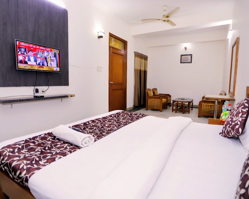 The Residency By Premium INN - The Residency By Premium INN Premium inn sector 15, metro pillar no 32, above Dilli6 restaurant, opposite Priya Gold Biscuts, FactoryNaya Bans, Naya Bans Village, Sector 15, Noida, Uttar Pradesh 201301, India