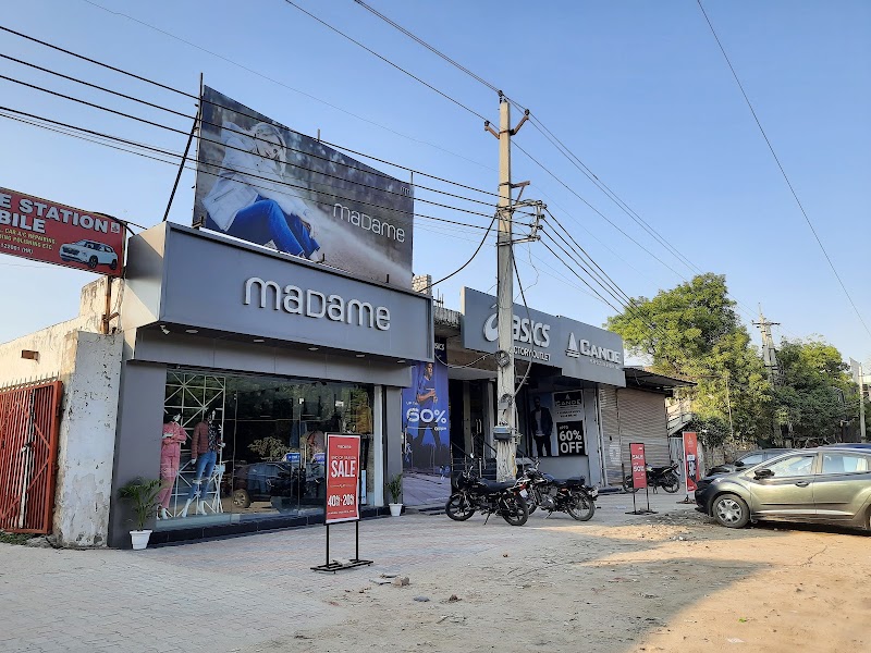 Old Delhi Gurugram Road - Old Delhi Gurugram Road Old Delhi Gurugram Rd, Gurugram, Haryana, India