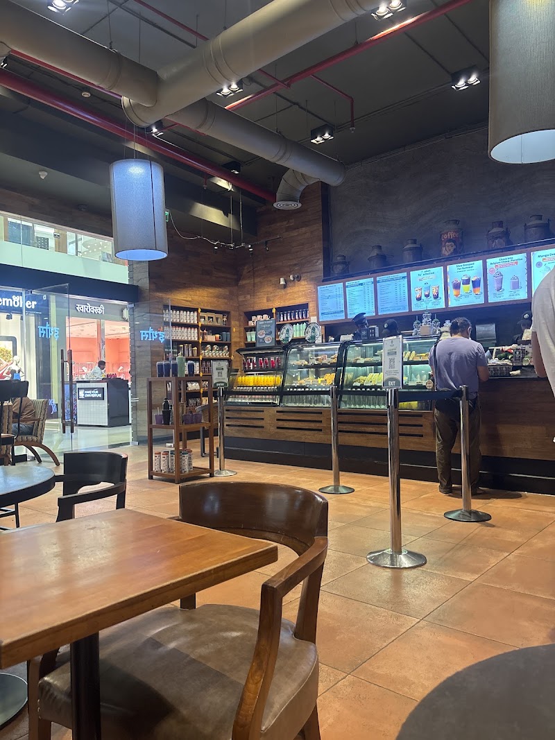 Starbucks - Viviana Mall - Starbucks - Viviana Mall, Unit SF28, Viviana Mall Eastern Express Highway, Service Rd, Laxmi Nagar, Thane West, Thane, Maharashtra 400601, India
