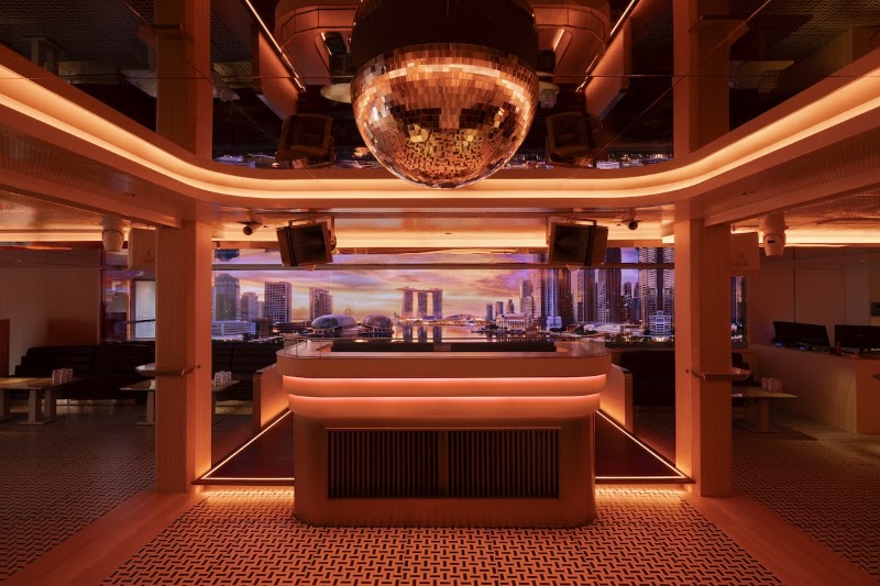Milli - Sky Dining, Bar & Lounge