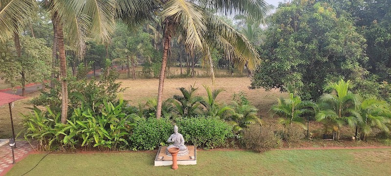 Riverfront Manor By Saffron Stay - Riverfront Manor By Saffron Stay X9VG+M9J, Kalamboli Tarf Waredi, Maharashtra 410201, India