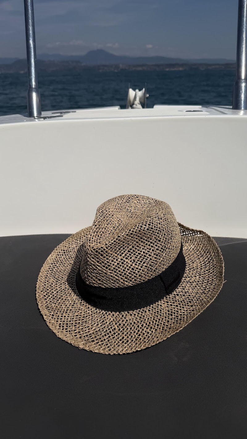 Sirmio Rent Boat - Boat rental in Sirmione - Sirmio Rent Boat - Boat rental in Sirmione Via Sirmioncino, 25019 Sirmione BS, Italy