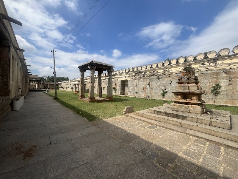 Sri Ranganathaswamy Temple - Sri Ranganathaswamy Temple, CMFH+XJ4, Srirangapatna, Karnataka 571438, India