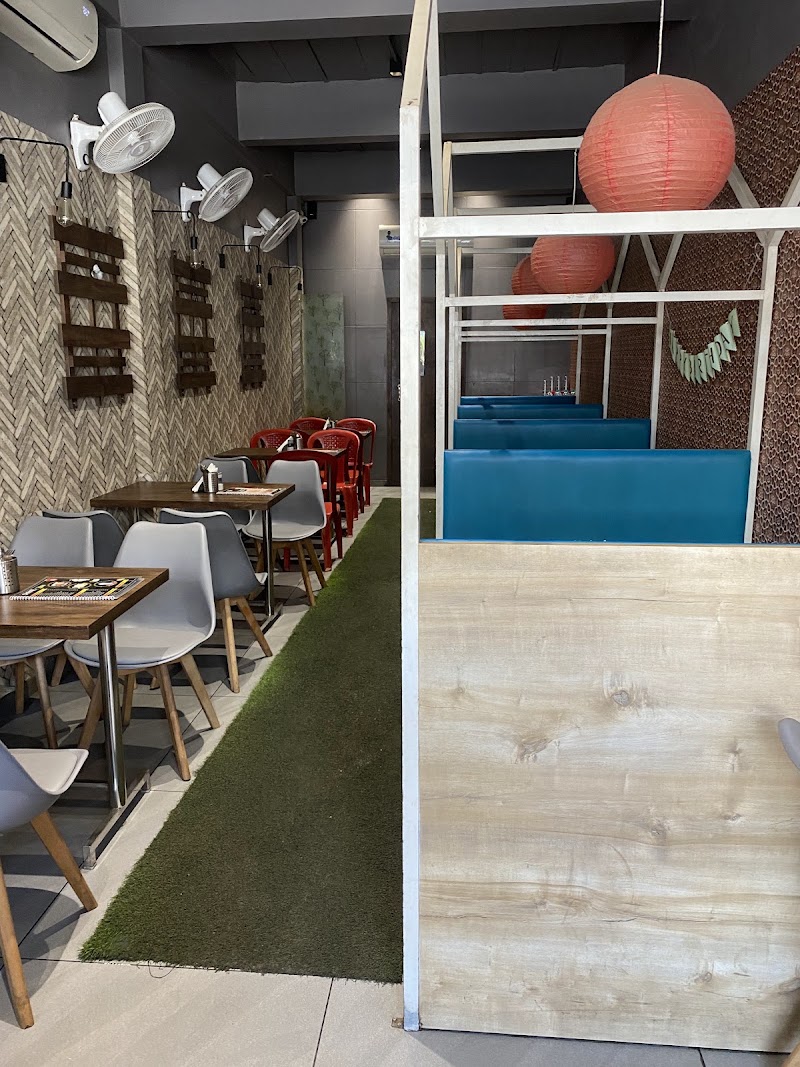 Eat & Meet family restaurant (Chinese&fancydosa&Punjabi) - Eat & Meet family restaurant (Chinese&fancydosa&Punjabi), Kevdi Falia, Chala, Dabhel, Vapi, Gujarat 396191, India