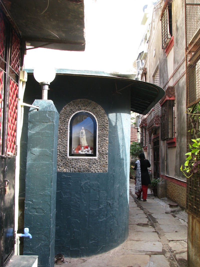 Chuim Village - Chuim Village, Khar, Chuim Village, Danda, Khar West, Mumbai, Maharashtra 400052, India