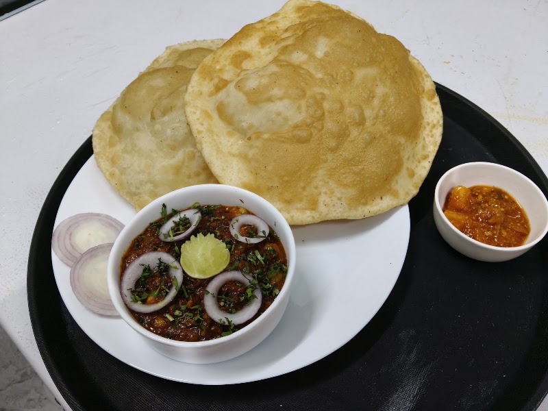 Flavours The Family Restaurant - Flavours The Family Restaurant Chowk, Serikhedi, Raipur, Chhattisgarh 492101, India