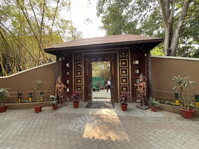 Hoysala Village Resort - Hoysala Village Resort Survey No. 357, 1/2, Belur Road, Handinkere Village, JH Kere PO, 23P7+39M, Hosahalli, Hoovinahalli Kaval, Handinakere, Karnataka 573217, India