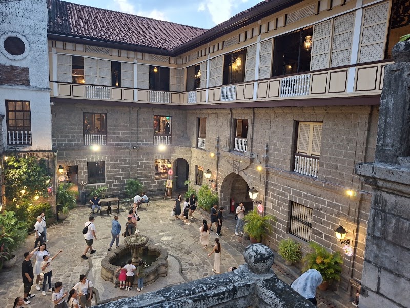 Plaza San Luis Complex - Plaza San Luis Complex, HXQG+V52, General Luna St, Intramuros, Manila, 1002 Metro Manila, Philippines