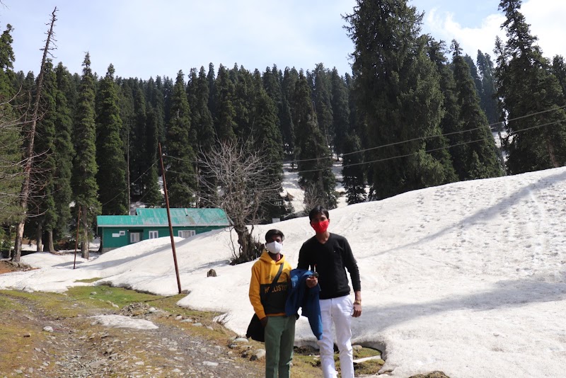 Gulmarg Backcountry - Gulmarg Backcountry Hotel Meadows, Gulmarg, 193403
