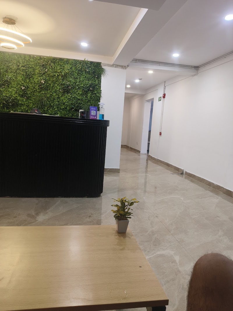 Housr Spaze IT Sector 49 - Housr Spaze IT Sector 49 S-353, Block S, Uppal Southend, Sector 49, Gurugram, Haryana 122018, India