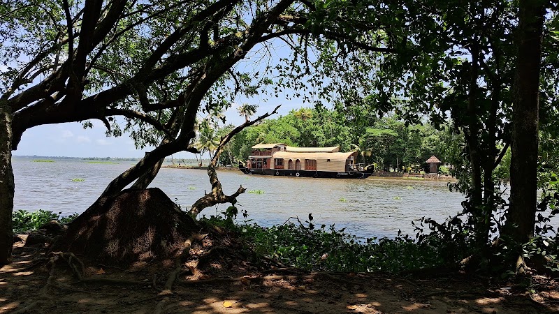 Kumarakom Bird Sanctuary Breezy Shore - Kumarakom Bird Sanctuary Breezy Shore, JCJ9+HF2, Kavanattinkara, Kumarakom, Kerala 686563, India