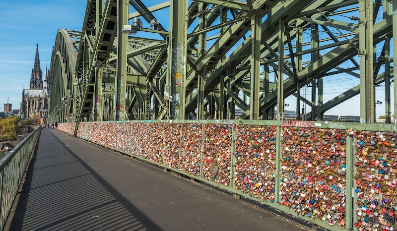 Rheinboulevard - Rheinboulevard Kennedy-Ufer, 50679 Köln, Germany
