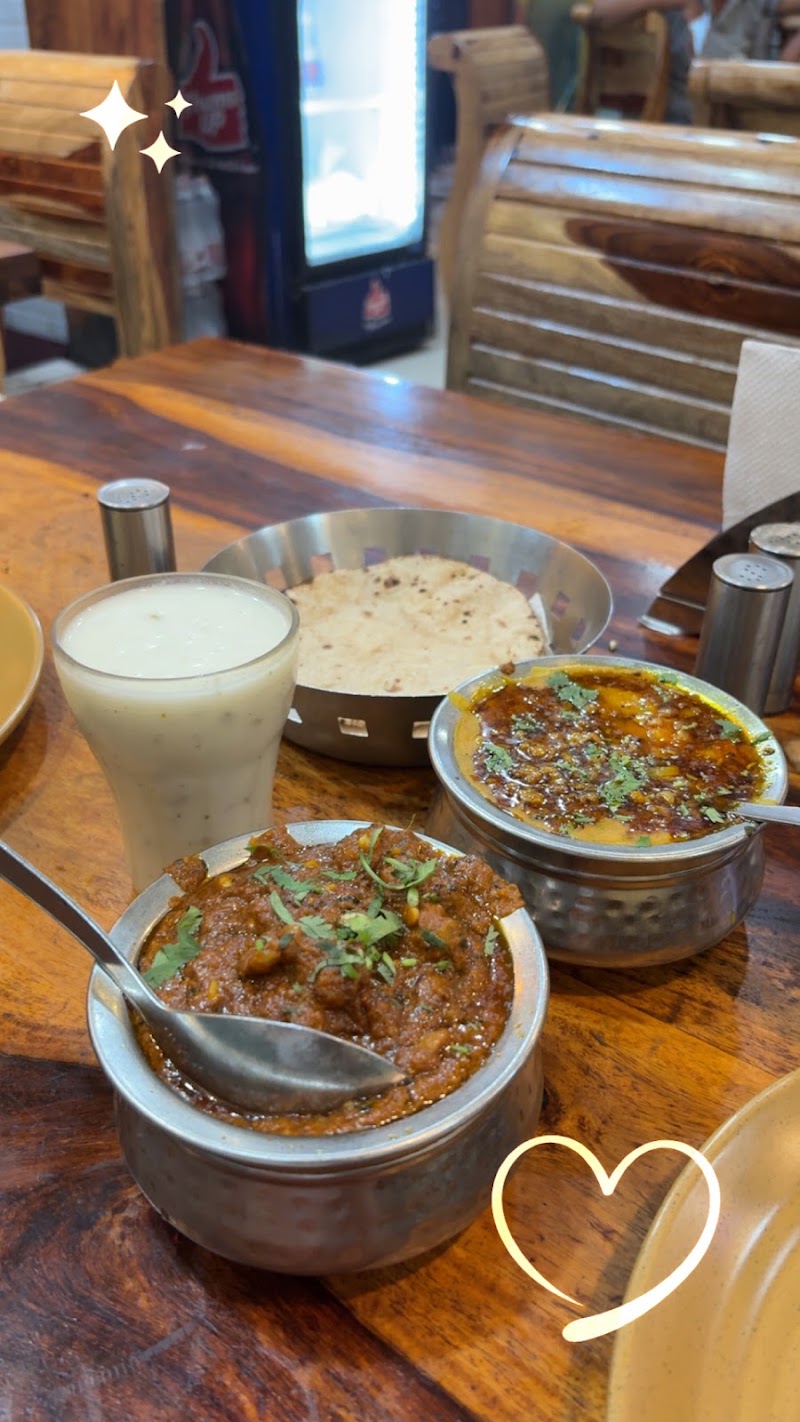 Singh Punjabi Dhaba - Singh Punjabi Dhaba 1 Rasbaug, 100 Feet Rd, Mali Colony, Gayariawas, Central Area, Udaipur, Rajasthan 313002, India