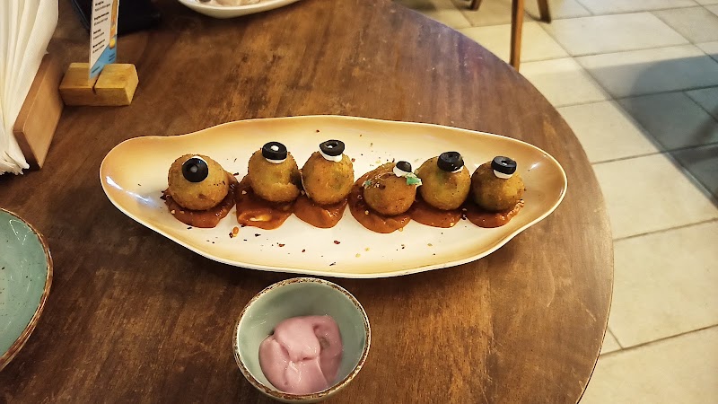 Thyme & Whisk Koregaon Park - Best Pure Veg Fine Dine Restaurant in Pune - Thyme & Whisk Koregaon Park - Best Pure Veg Fine Dine Restaurant in Pune Unit B1 & LG01, Jewel Square mall, next to Bharat Petroleum, Vasani Nagar, Koregaon Park, Pune, Maharashtra 411001, India