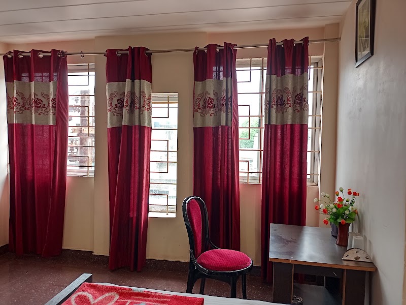 Hotel Shankar Palace - Hotel Shankar Palace Malviya Rd, Moudhapara, Raipur, Chhattisgarh 492001, India