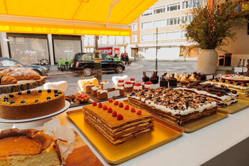 L'ETO Belgravia - L'ETO Belgravia, 10 W Halkin St, London SW1X 8JL, UK