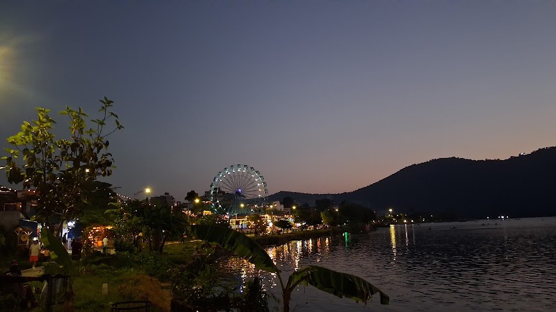 Phewa Lake View Point - Phewa Lake View Point, 6X74+W75, gantavya St, Pokhara 33700, Nepal