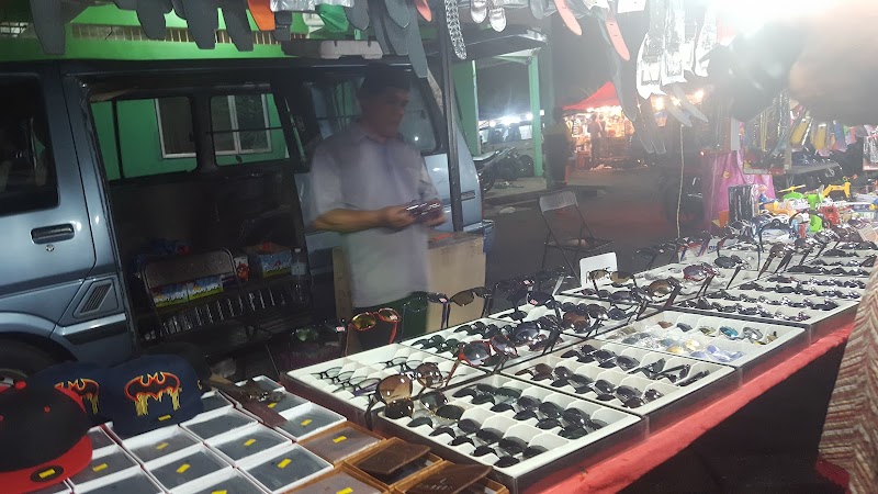 Ayer Hangat Friday Night Market - Ayer Hangat Friday Night Market, Jalan Padang Gaong, 07000 Langkawi, Kedah, Malaysia