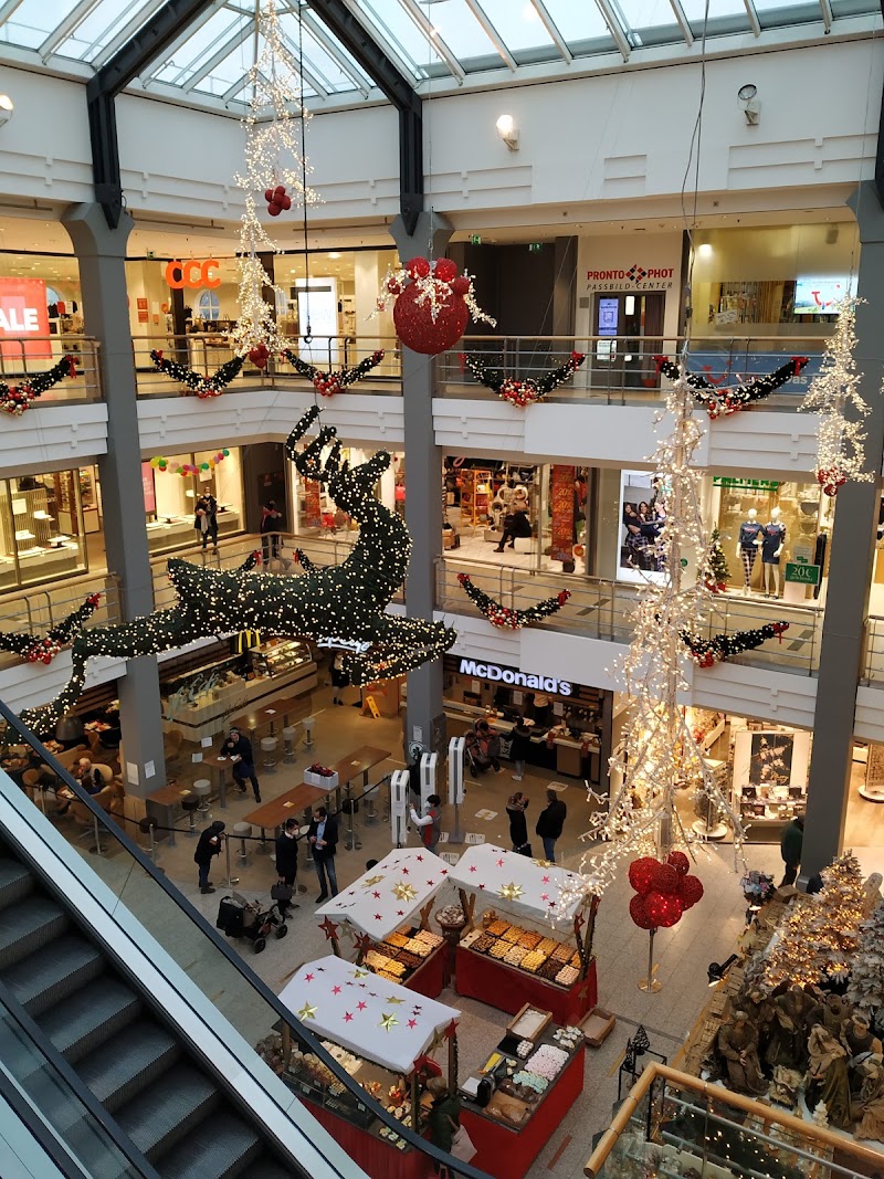 Sillpark - Sillpark SILLPARK Shopping Center GmbH, Museumstraße 38, 6020 Innsbruck, Austria